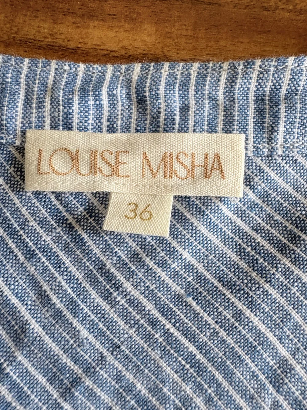 NEW Louise Misha Women’s Sleeveless Duna Blouse Blue Linen Stripes 36 Small S - Picture 9 of 16